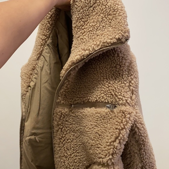 Wilfred Free Aritzia Teddy Jacket - Picture 7 of 8